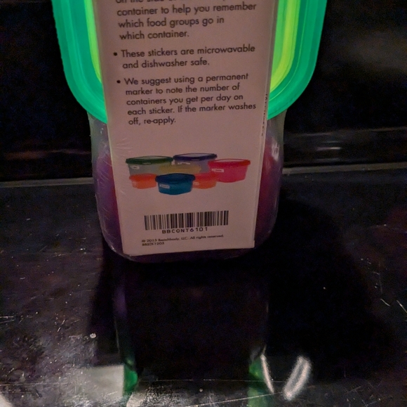 21 Day Fix Food Storage Containers with Labels and Shakeology Shaker Cup - Picture 3 of 7